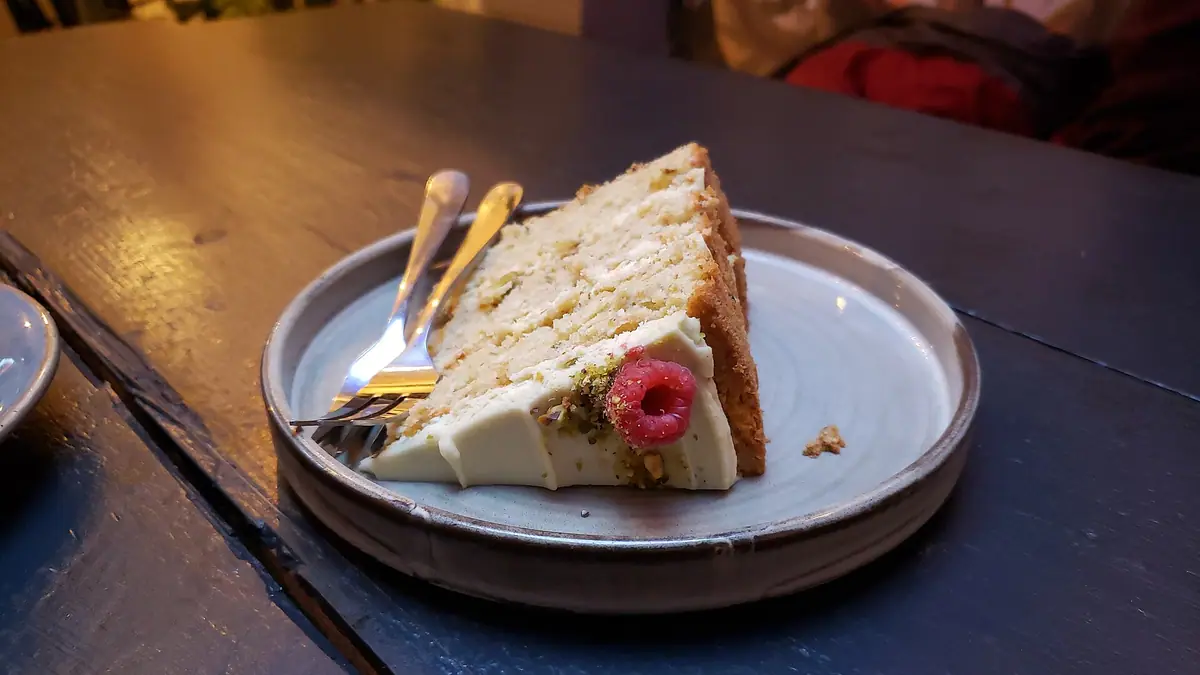 Cakes By Michelle – cake maker in Belle Vue, Wakefield